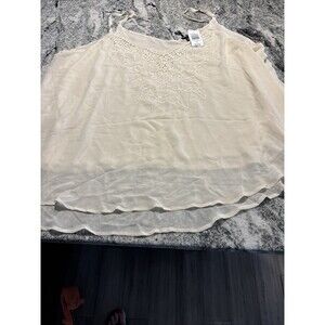 Torrid Tank Top Sz4 NWT Creamy Off White Beige